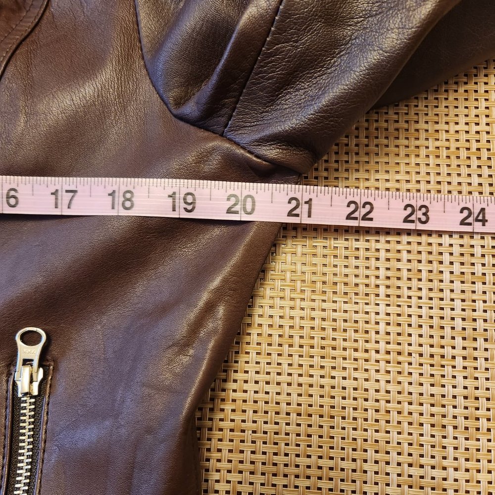 NWOT. Beautiful Brown Leather moto jacket - Picture 8 of 8